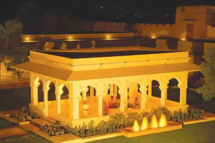 Раджсаманд: Sardargarh Heritage Hotel