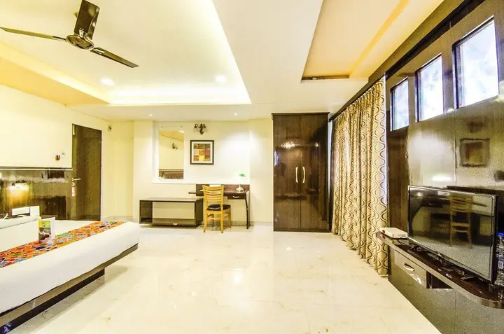 Пимпри-Чинчвад: FabHotel Gharonda Residency MIDC