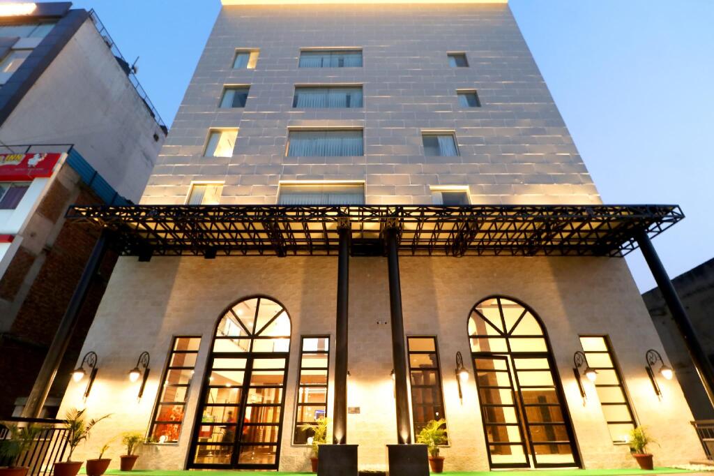 Чандигарх: Hotel Palmdale