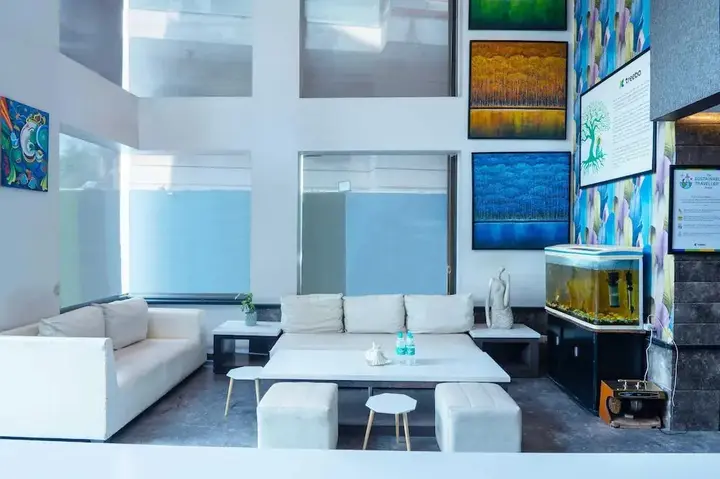 Нью-Дели: Hotel Twin Tree Naraina
