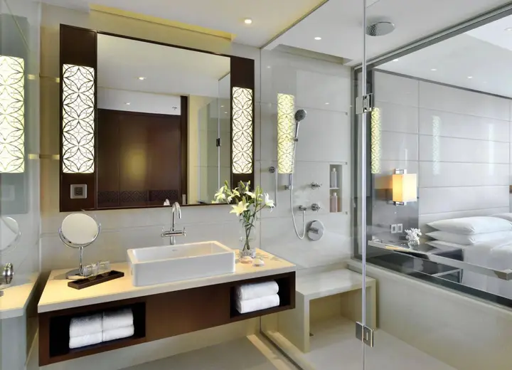 Вайпин: Kochi Marriott Hotel