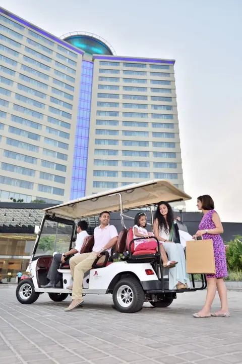 Вайпин: Kochi Marriott Hotel