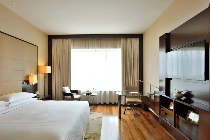 Вайпин: Kochi Marriott Hotel