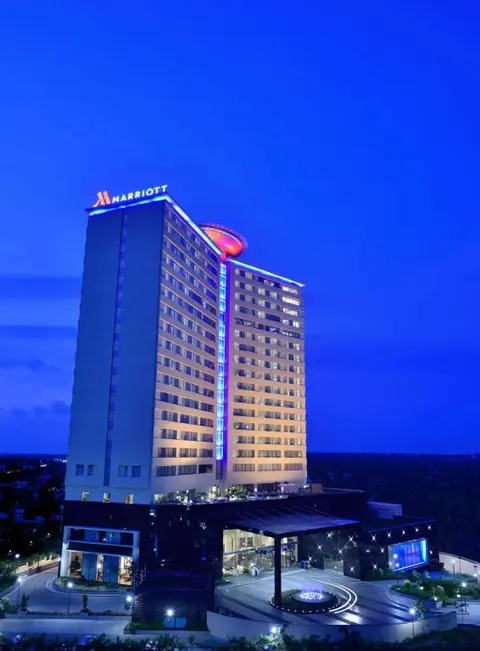 Вайпин: Kochi Marriott Hotel
