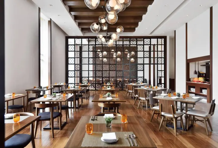 Вайпин: Kochi Marriott Hotel