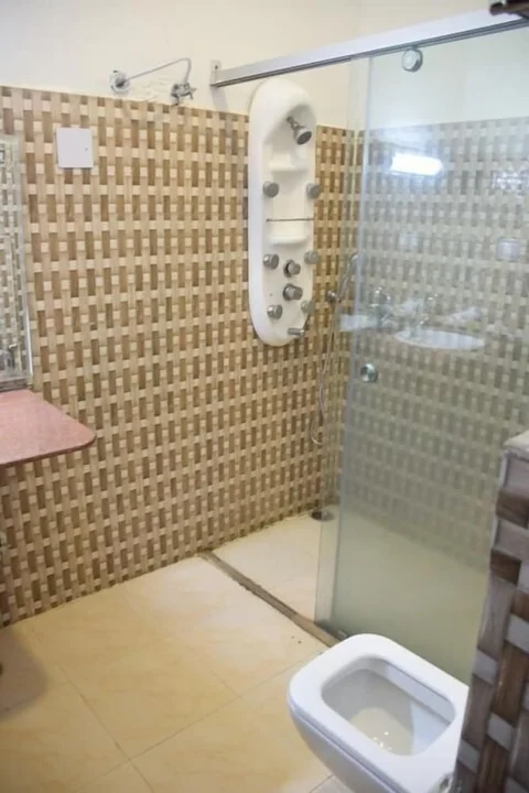 Бир: Hotel Sagarmatha