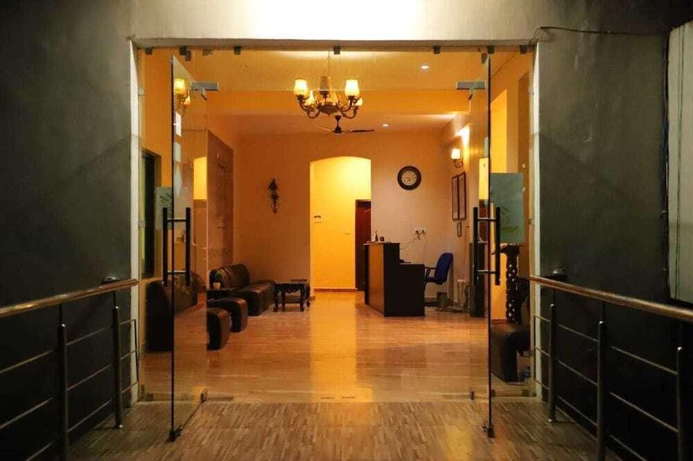 Бир: Hotel Sagarmatha