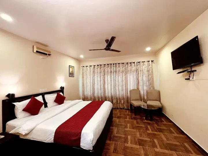 Бир: Hotel Sagarmatha