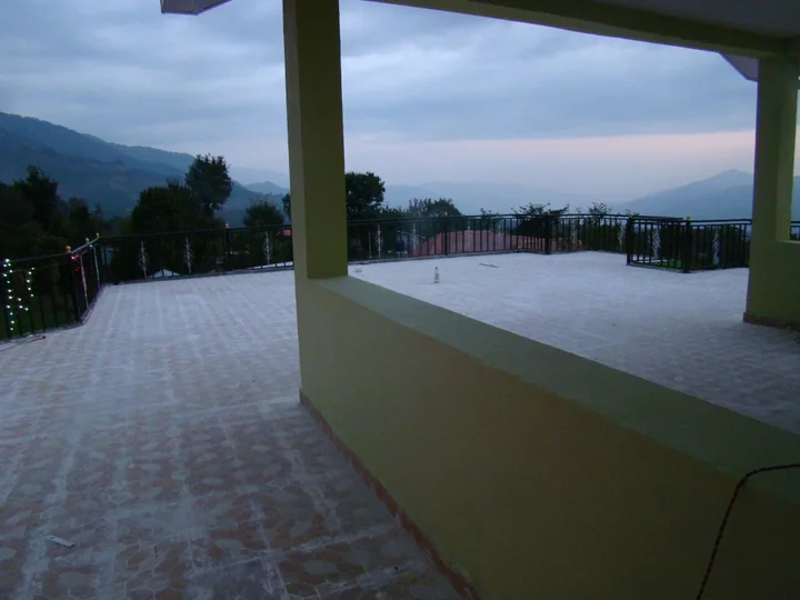 Бир: Hotel Sagarmatha