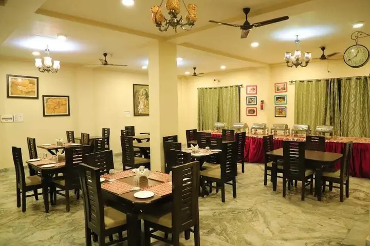 Бир: Hotel Sagarmatha