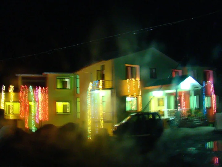 Бир: Hotel Sagarmatha