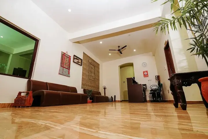 Бир: Hotel Sagarmatha