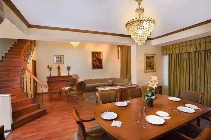 Нью-Дели: Hotel Bmk Grand By FabHotels