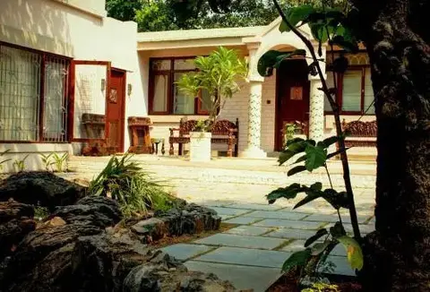 Баихар: Singinawa Jungle Lodge Kanha