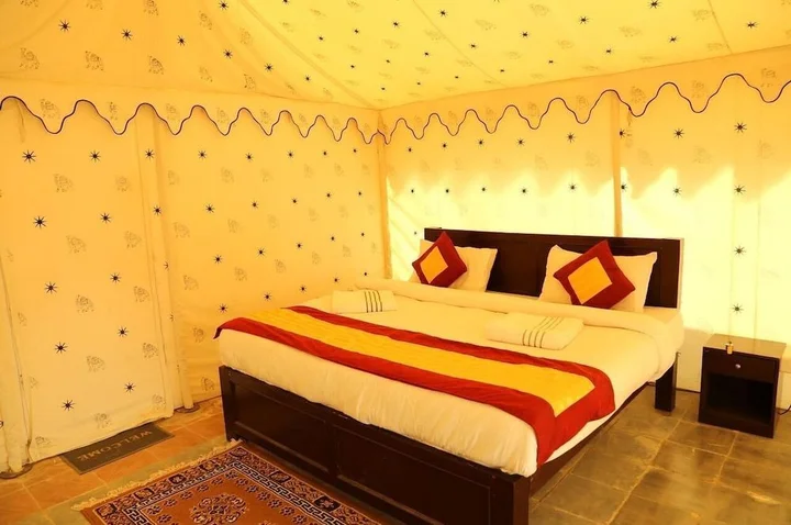 Каной: Jaisalmer Desert Safari Camps And Resort