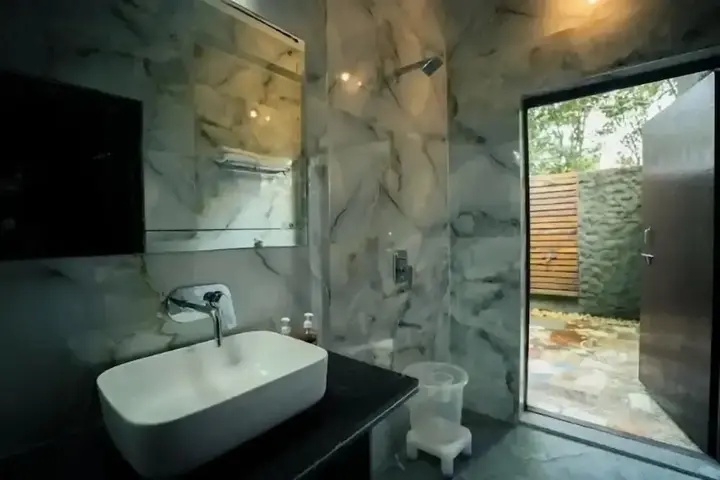 Баихар: Mogli Resorts Kanha
