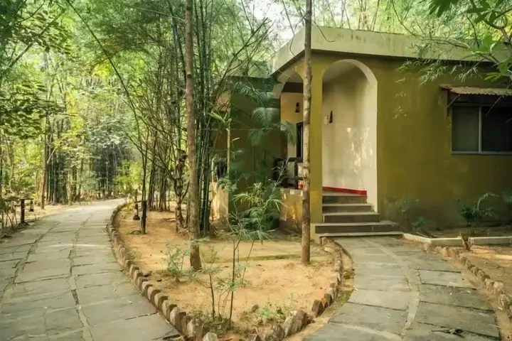 Баихар: Mogli Resorts Kanha