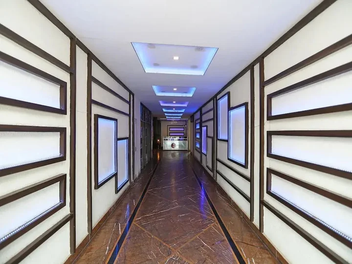 Ранчи: Hotel Mantri Residency