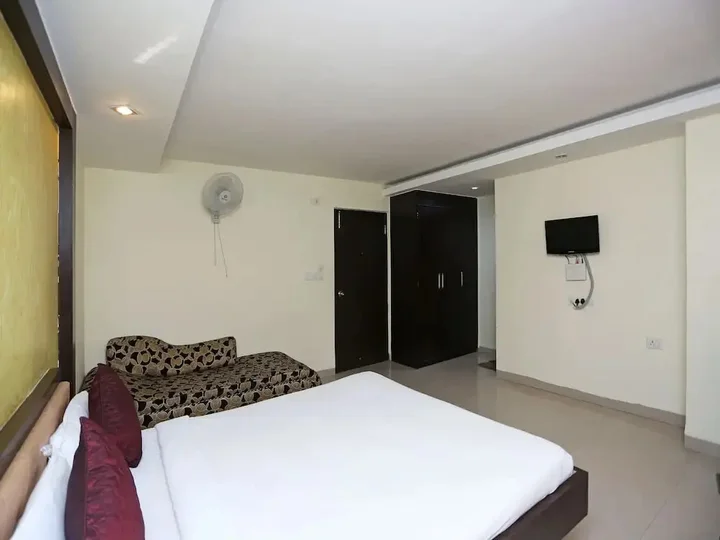 Ранчи: Hotel Mantri Residency