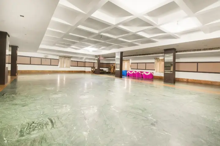 Ранчи: Hotel Mantri Residency