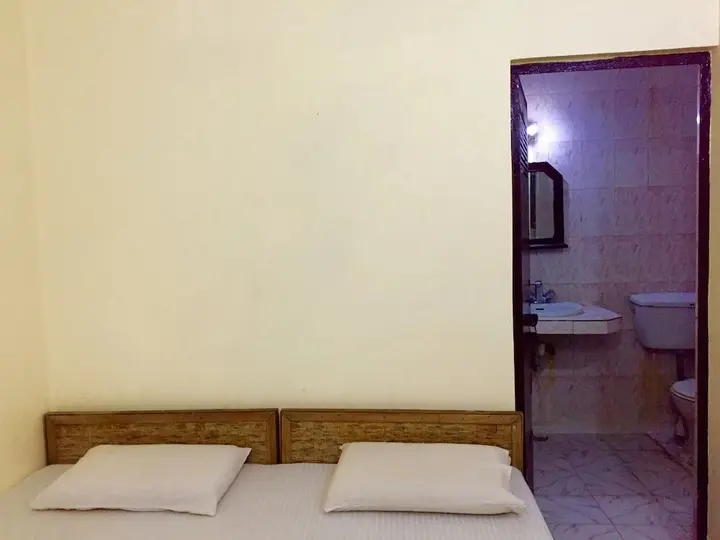 Варанаси: Goroomgo Shanti Guest House Varanasi