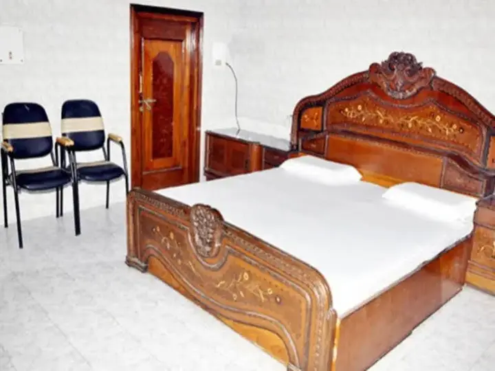 Варанаси: Goroomgo Shanti Guest House Varanasi