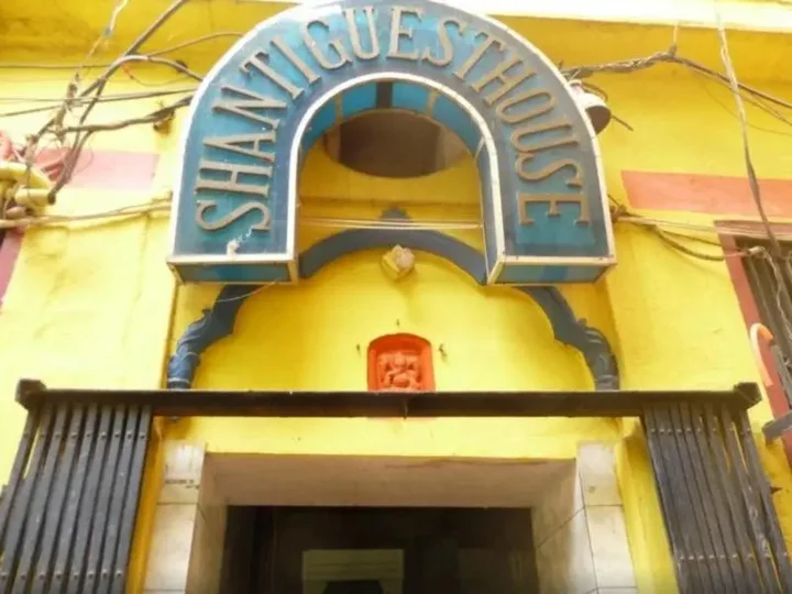 Варанаси: Goroomgo Shanti Guest House Varanasi