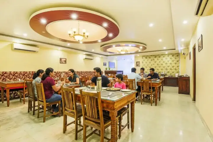 Джайпур: Hotel VB Heritage Heights