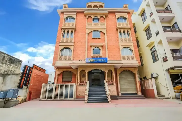 Джайпур: Hotel VB Heritage Heights