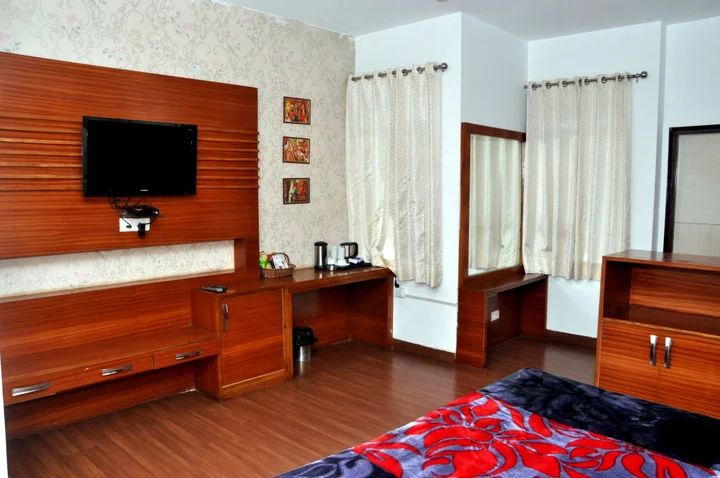 Казаули: Hotel Bliss