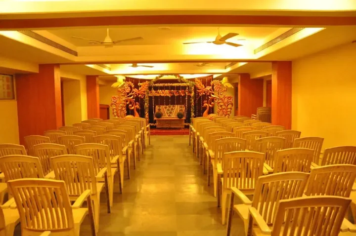 Нашик: Hotel Panchavati Yatri