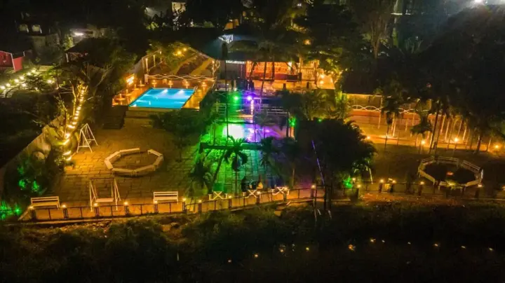 Лонда: Dandeli Jungle Villa