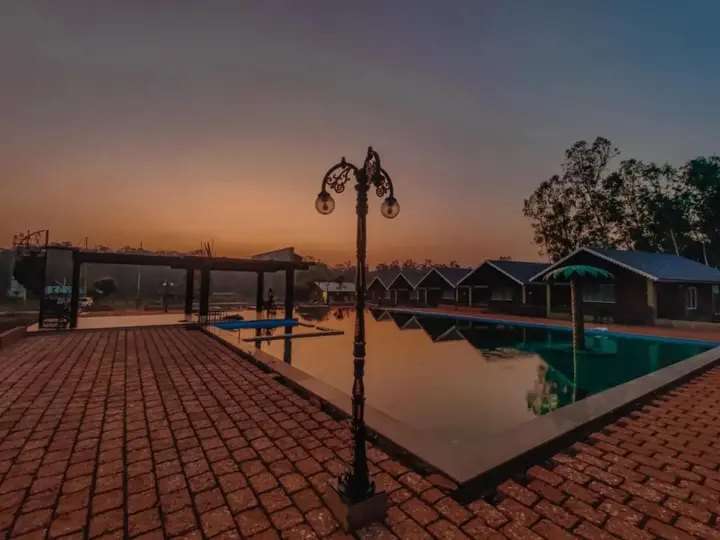 Лонда: Dandeli Jungle Villa