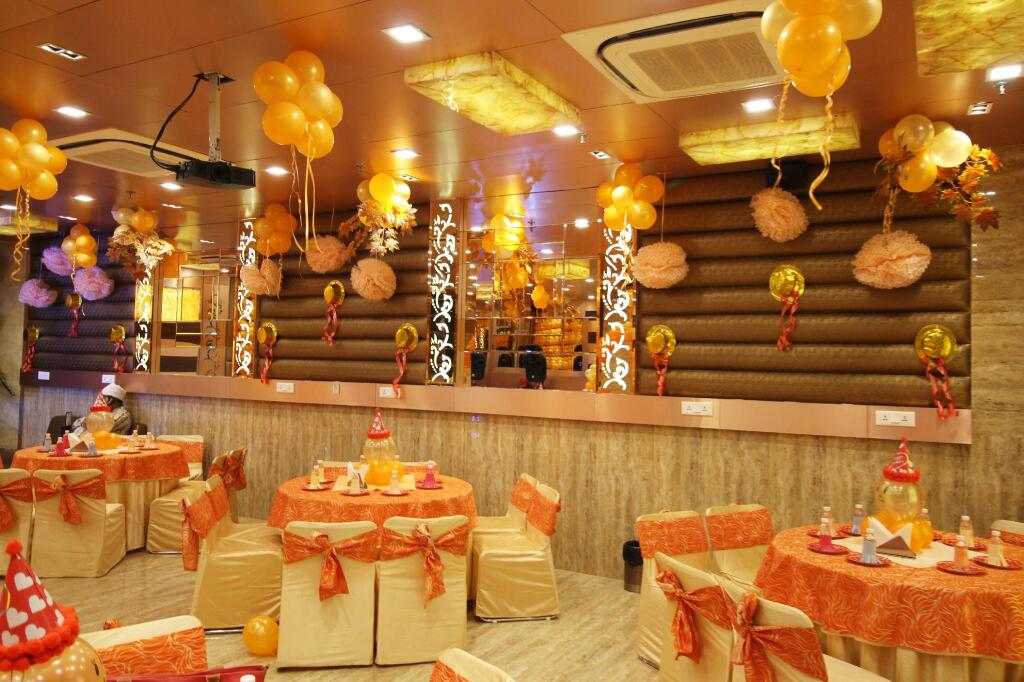 Нью-Дели: Hotel Golden Grand