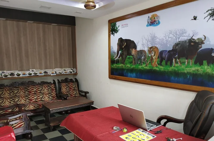 Лонда: Tourist Lodge