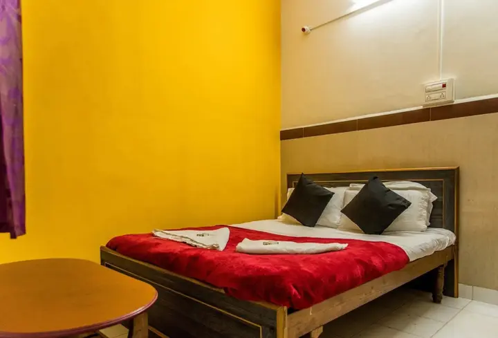 Лонда: Tourist Lodge