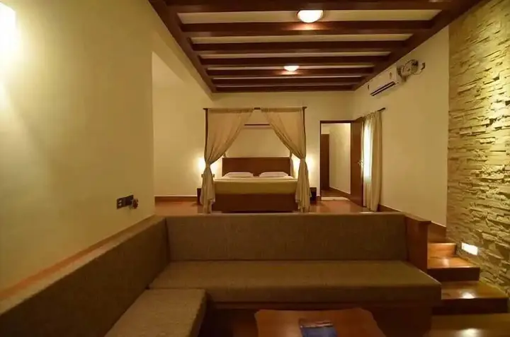 Йоджана Нагара: Sai Vishram Beach Resort Byndoor