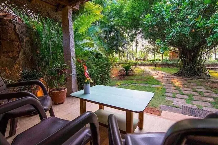 Йоджана Нагара: Sai Vishram Beach Resort Byndoor