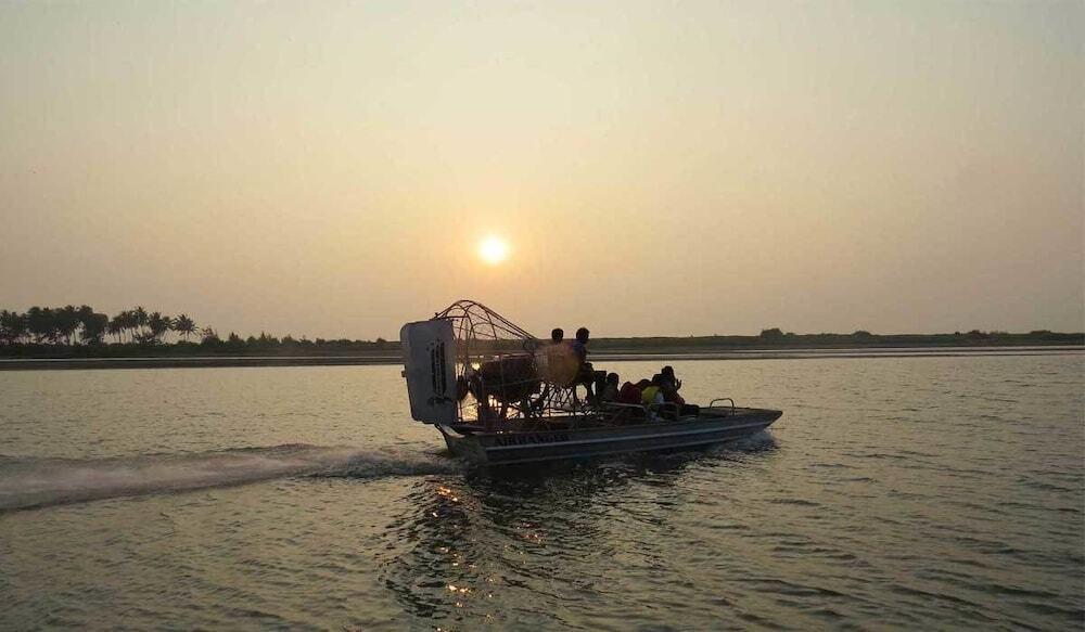 Йоджана Нагара: Sai Vishram Beach Resort Byndoor