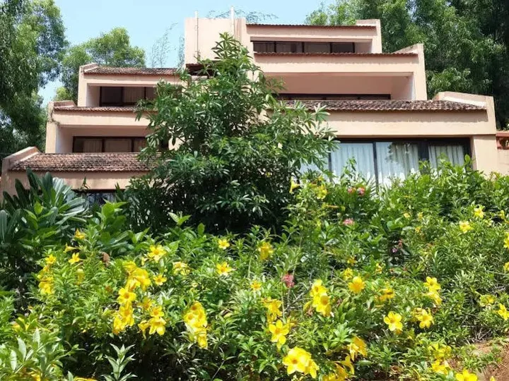 Йоджана Нагара: Sai Vishram Beach Resort Byndoor