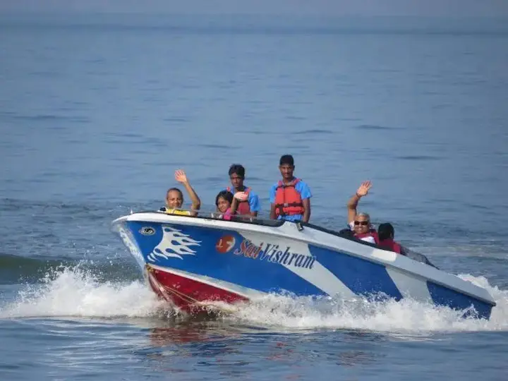Йоджана Нагара: Sai Vishram Beach Resort Byndoor