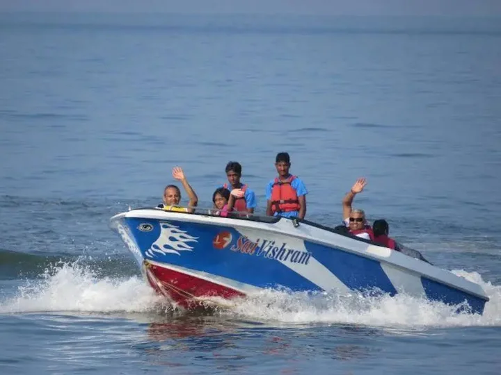 Йоджана Нагара: Sai Vishram Beach Resort Byndoor