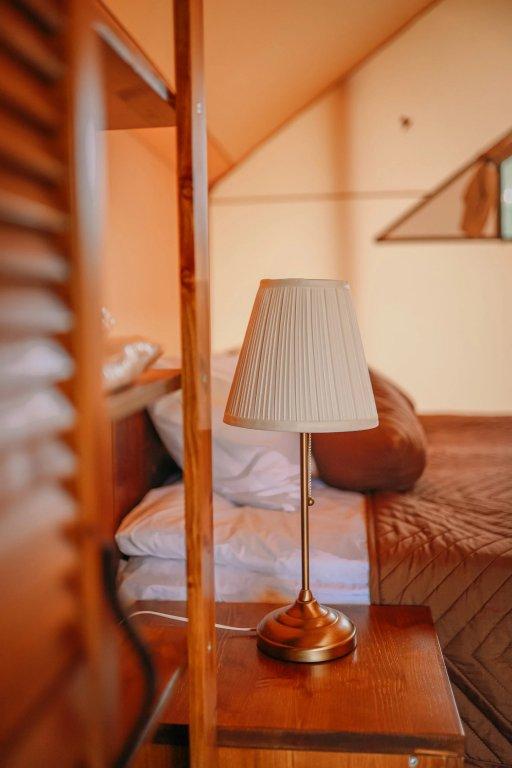 Силино: Глэмпинг A-Glamp