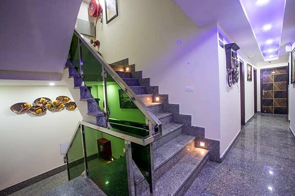 Нью-Дели: Hotel Hans International