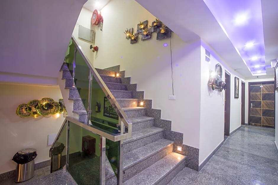 Нью-Дели: Hotel Hans International