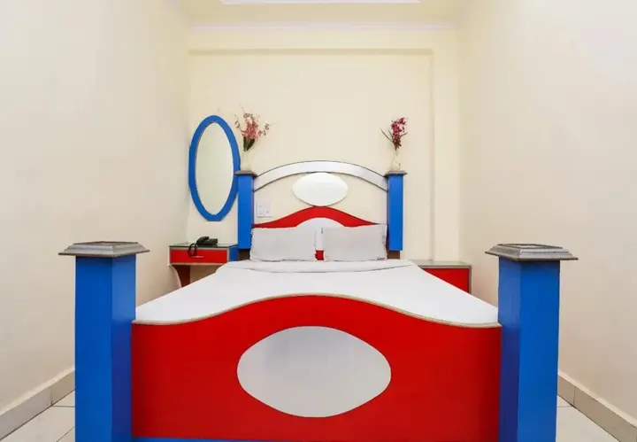 Нью-Дели: Hotel Hans International