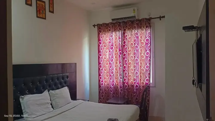 Дехрадун: Hotel Shubham