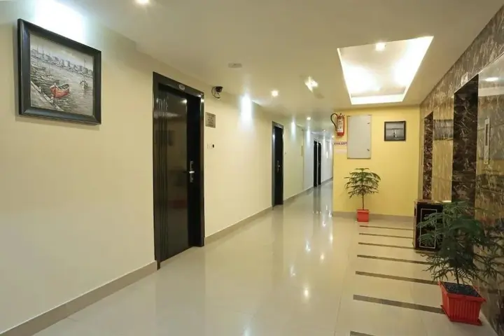 Тезпур: Hotel KRC Palace