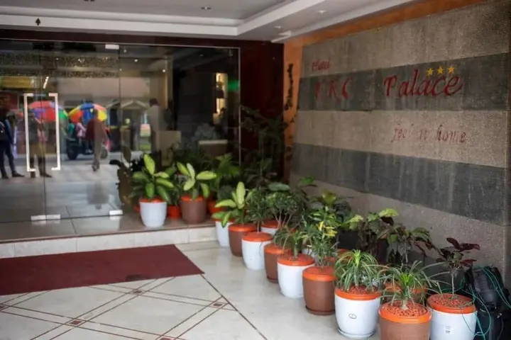 Тезпур: Hotel KRC Palace