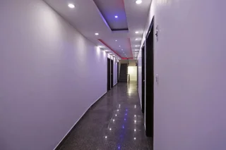 Нью-Дели: Hotel Luck Residency